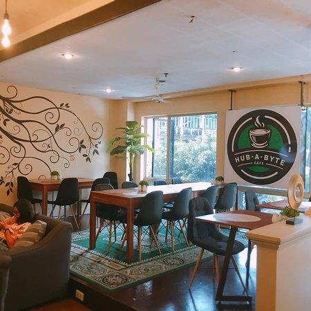Hub-A-Byte Cafe